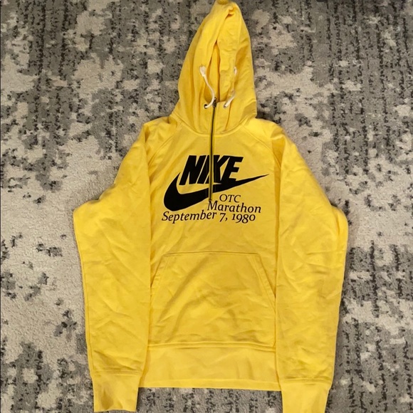 nike 1980 pullover
